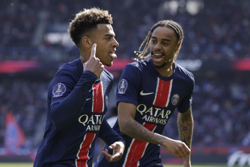 努力不懈的 努力不懈的